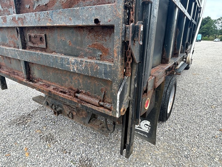 2006-ford-f450-image-15