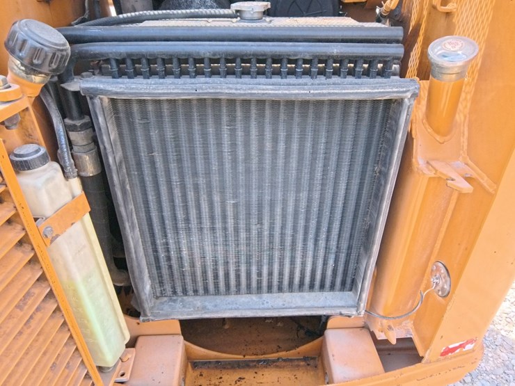 case-75xt-image-27