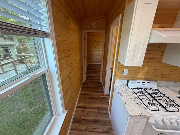(new)-2026-10x40-2-bed/1-bath-trailer-mounted-tiny-home-image-30