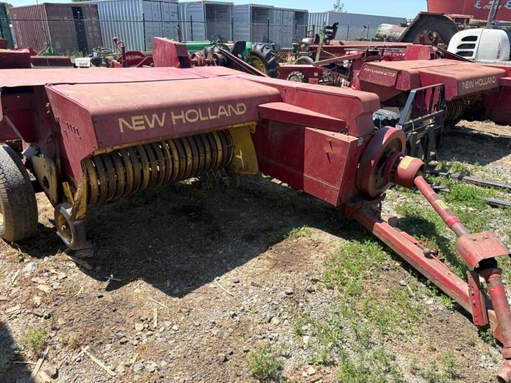 new-holland-baler-image-1