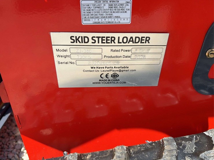 2026-zjg-zj-380-tracked-mini-skid-steer-loader-image-12