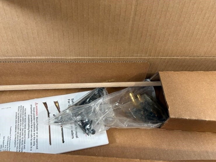 nib-traditions-kentucky-rifle-kit-50cal-image-4
