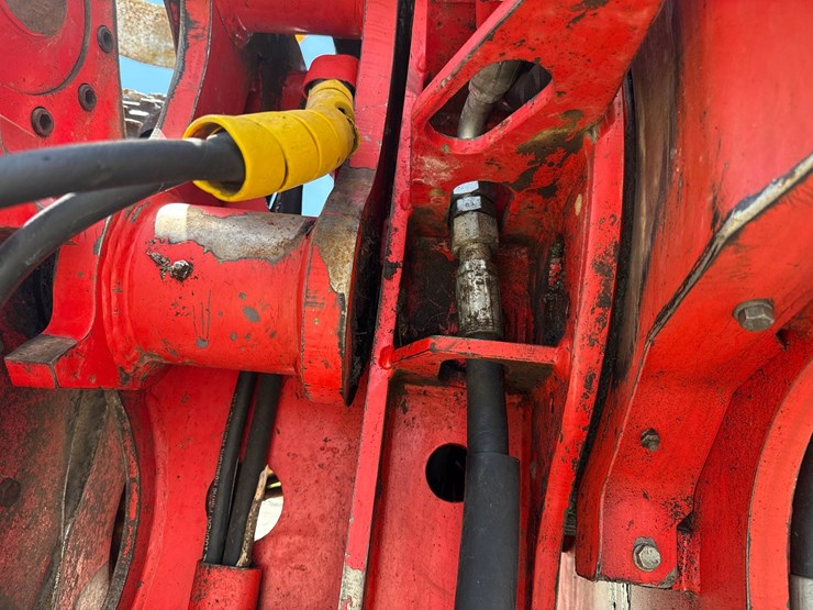 2014-caterpillar-501-image-25