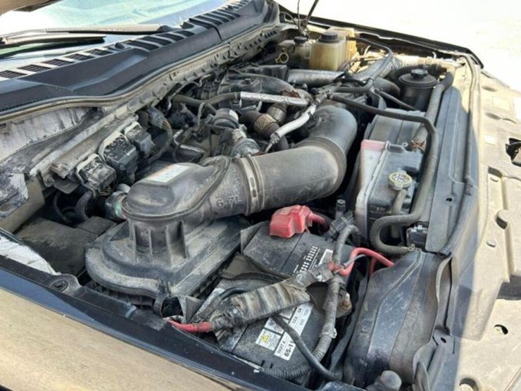2016-ford-f550-xl-image-58