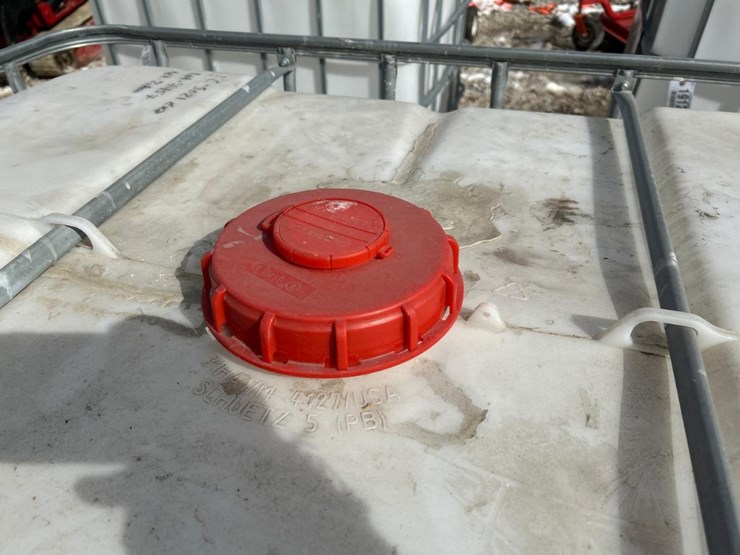 water-tank-tote-image-5