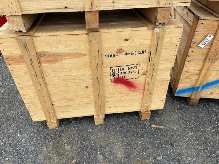 wooden-crate-image-3