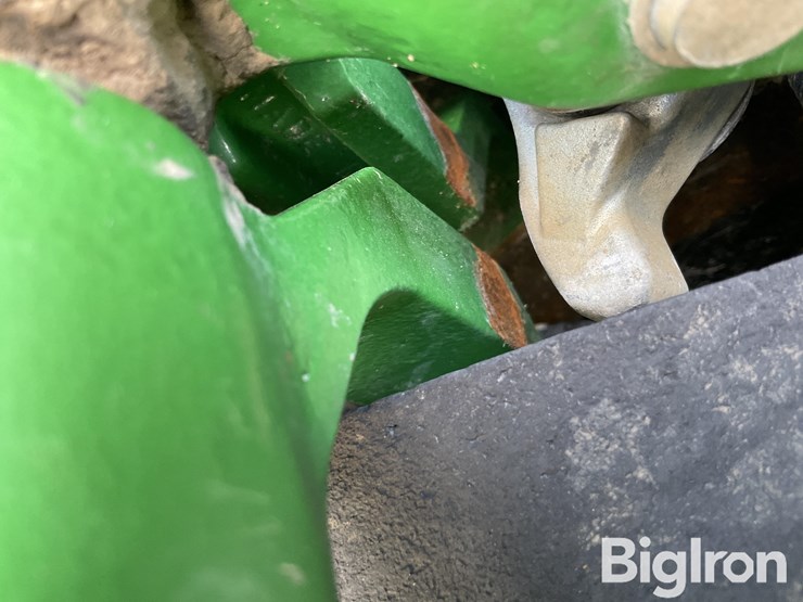 2017-john-deere-1775nt-image-12