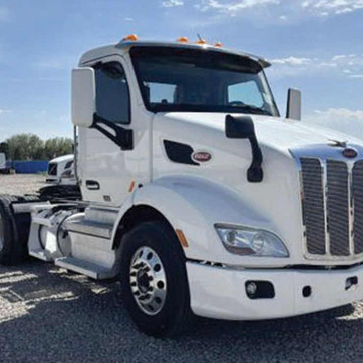 2018 PETERBILT 579
