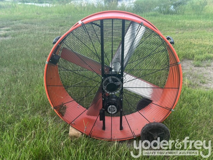 42"-barrel-fan-image-5