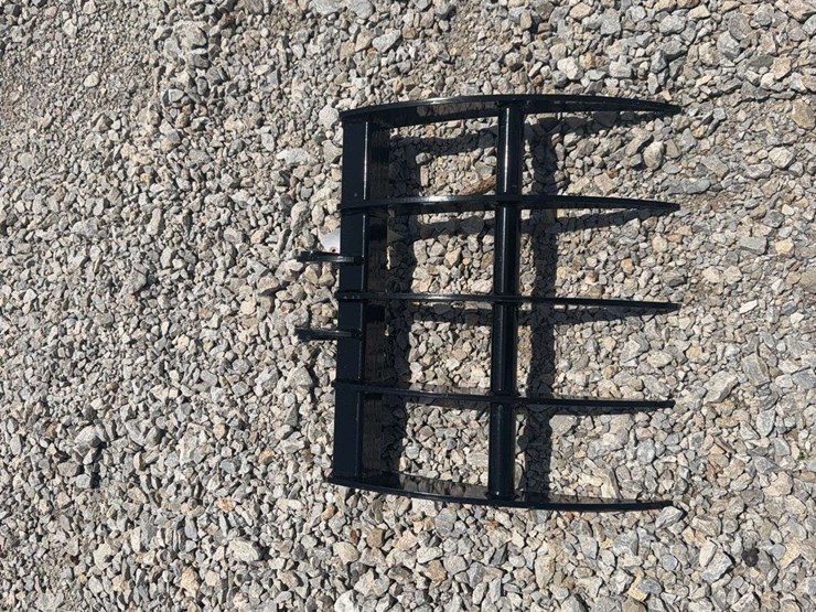 19”-mini-excavator-root-rake-image-5