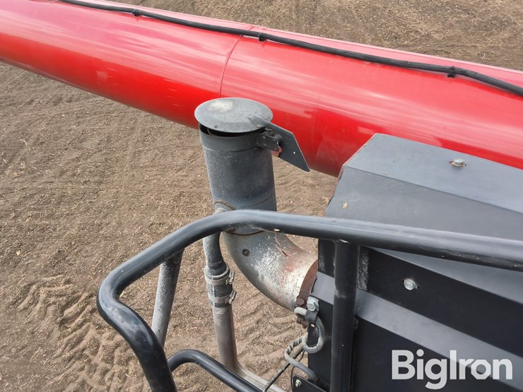 2013-case-ih-8230-image-15