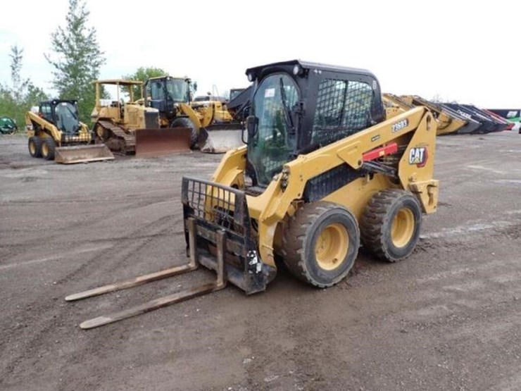2022-caterpillar-236d3-image-1