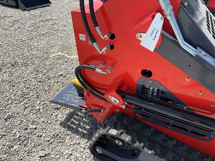 2026-zjg-zj-380-tracked-mini-skid-steer-loader-image-19