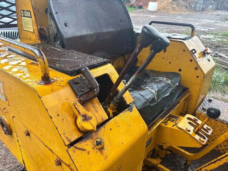 john-deere-350-image-37