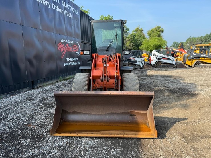 2019-hitachi-zw80-5b-image-7