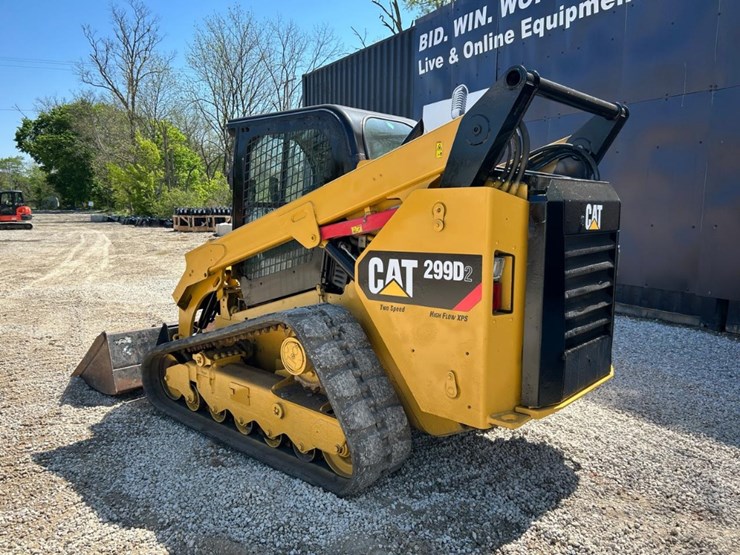 2018-caterpillar-299d2-xps-image-2