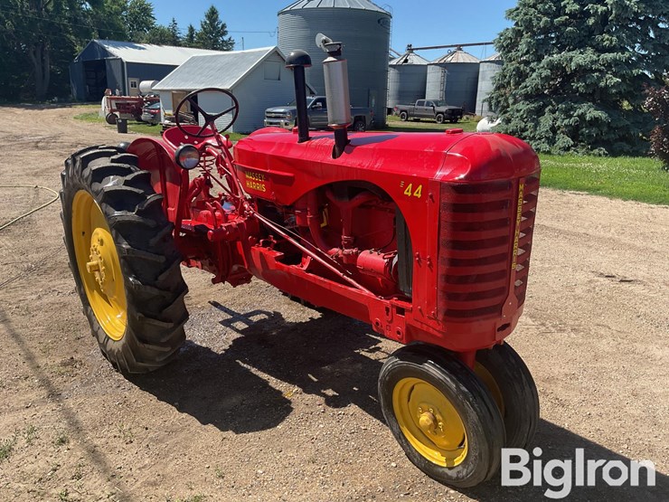 massey-ferguson-44-image-3