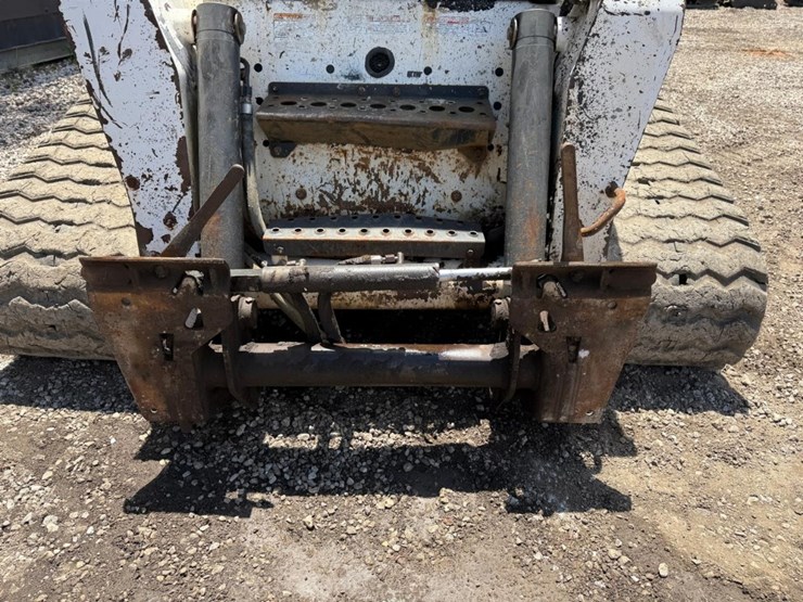bobcat-t300-image-9
