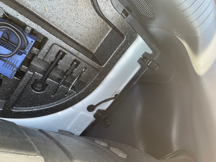 #154-•-2013-hyundai-veloster-(nm-title-in-delay)-image-86