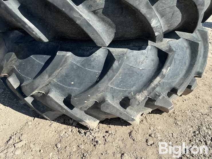 john-deere-28-image-11