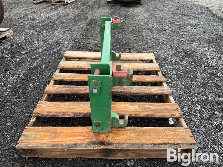 john-deere-148-image-4