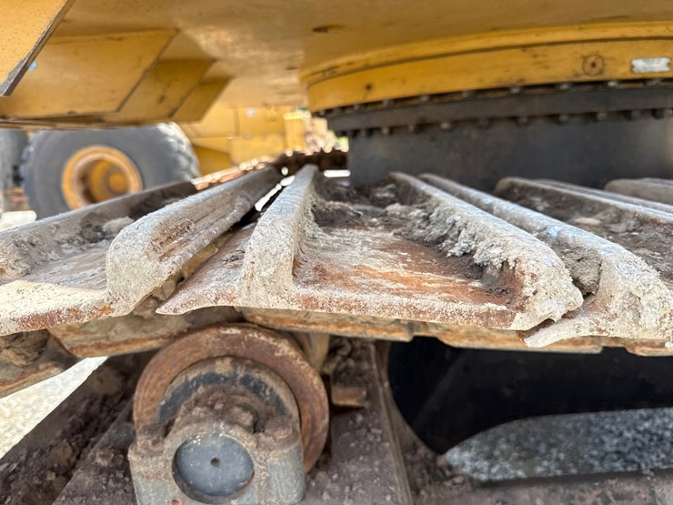 2014-caterpillar-501-image-90