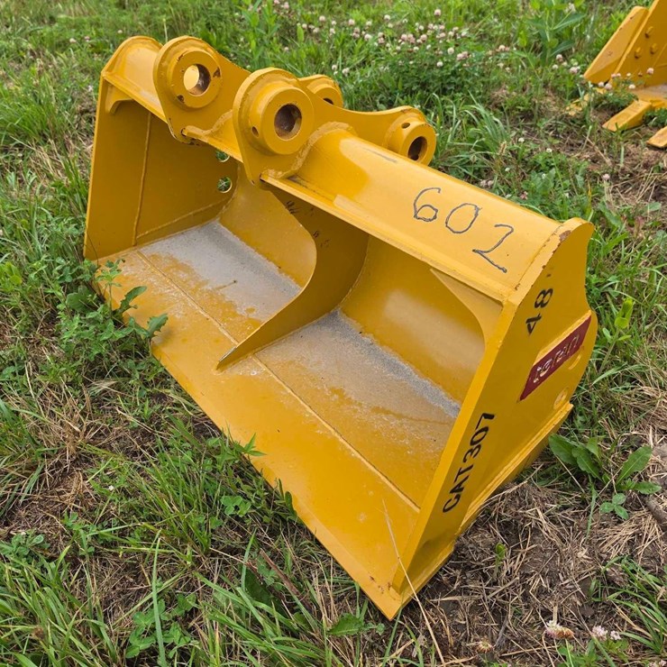 CATERPILLAR 307