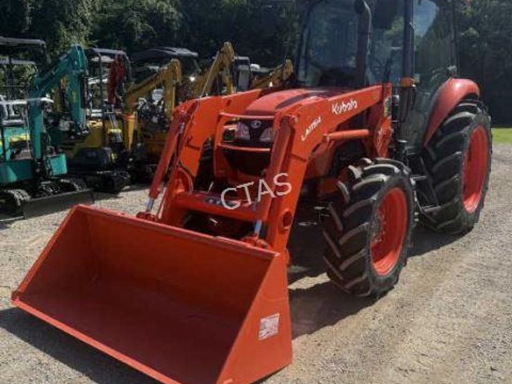 2023-kubota-m7060d-image-1