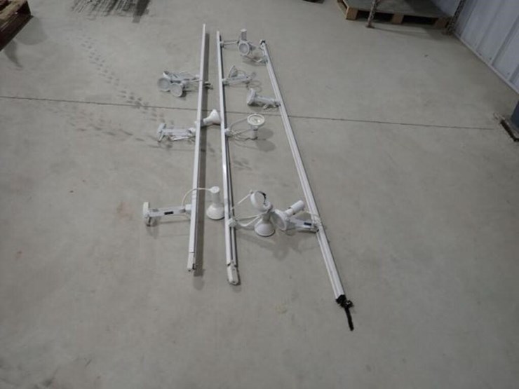 qty-of-(3)-8-ft-track-lights-image-2