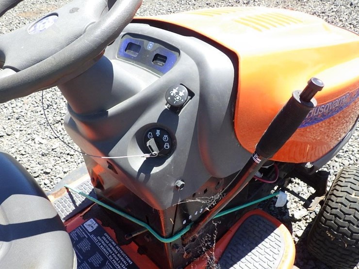 husqvarna-yth2042-image-17