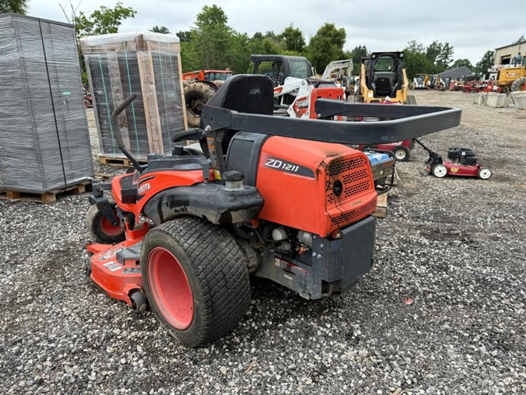 2019-kubota-zd1211-image-6