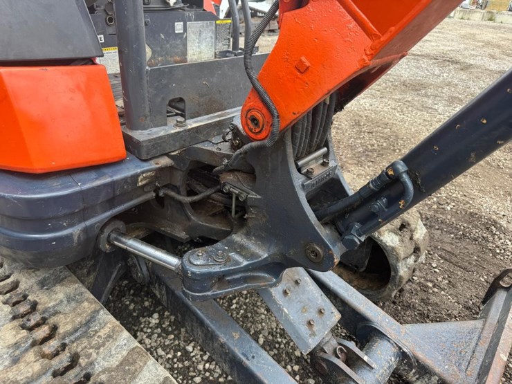 kubota-kx71-3-image-13