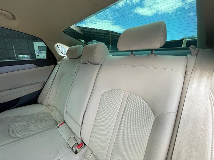#160-•-2015-hyundai-sonata-(clean-tx-title)-image-67
