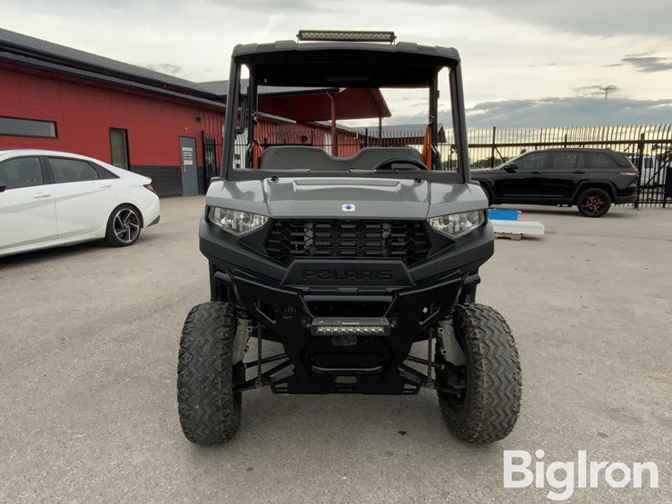 2024-massey-ferguson-730-image-2