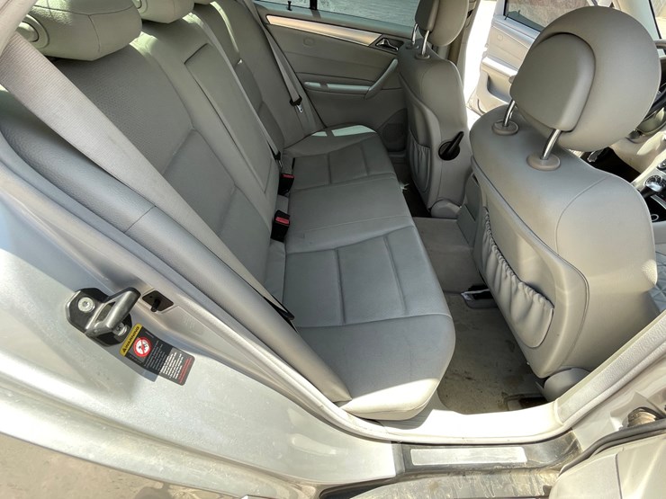 #162-•-2005-mercedes-c230-kompressor-(clean-nm-title)-image-97