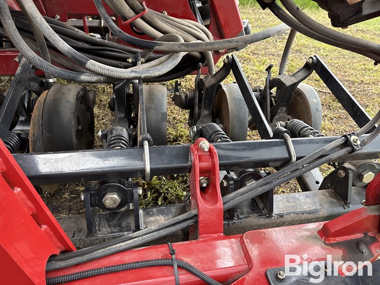 2015-case-ih-2015-image-16