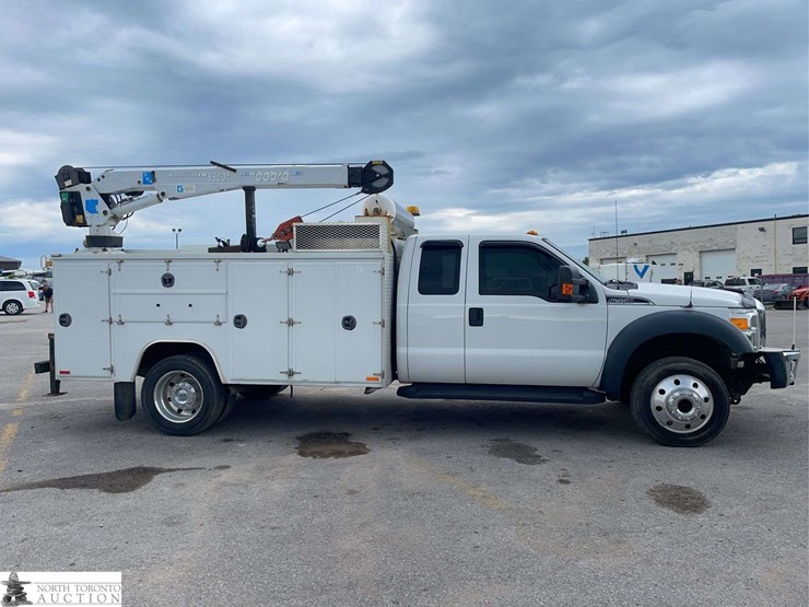 2014-ford-f550-image-4