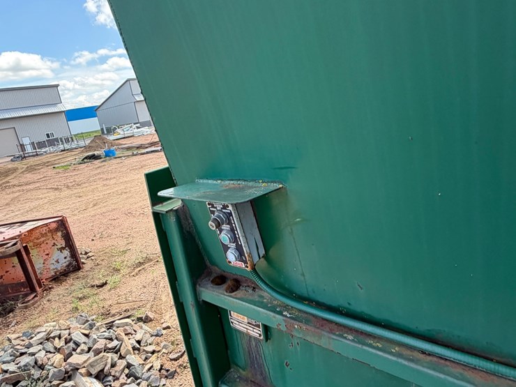 #1792-•-galbreath-gp275-carboard-compactor-image-37