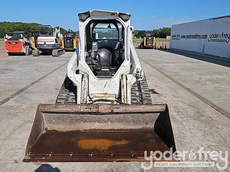 2021-bobcat-t64-image-14