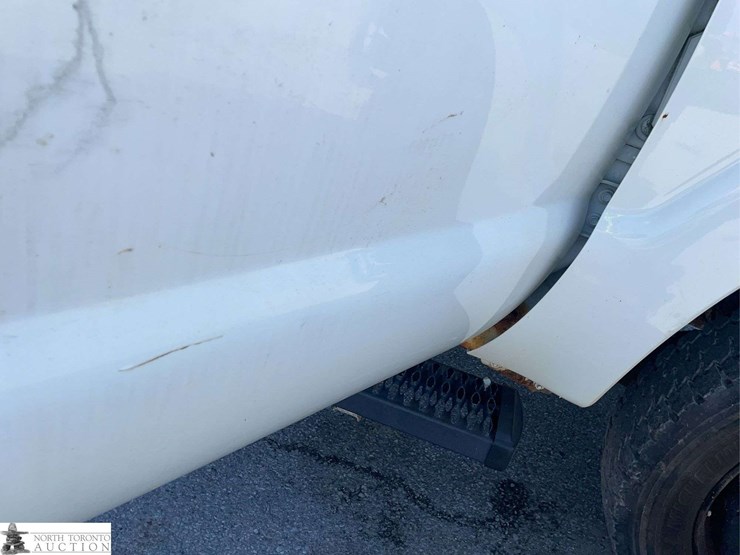 2015-ford-f350-image-31