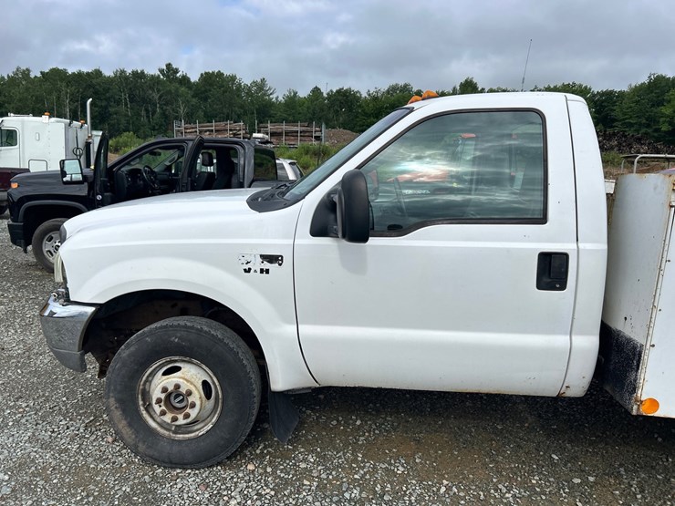 2003-ford-f350-image-14