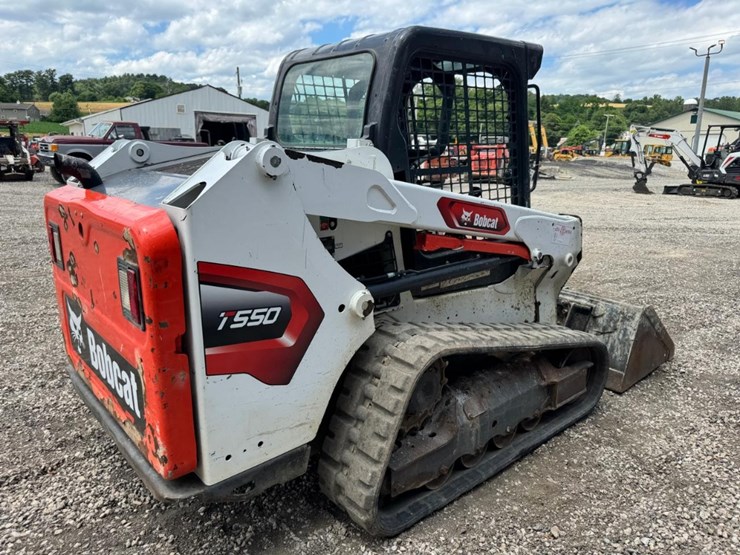 2022-bobcat-t550-image-6
