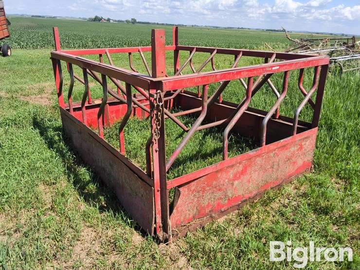 bale-feeder-image-3