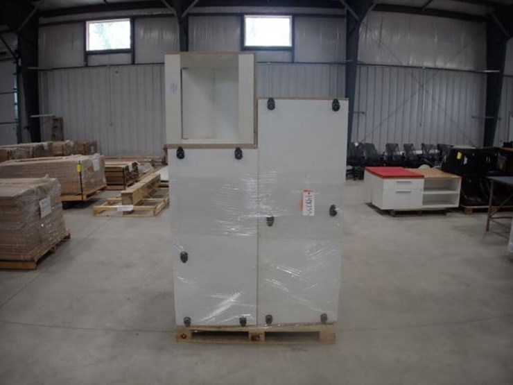 unused-qty-of-3-pc-heavy-duty-white-kitchen-base-image-1