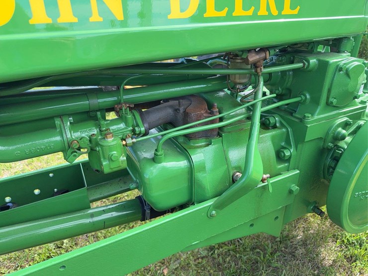 john-deere-model-b-image-13