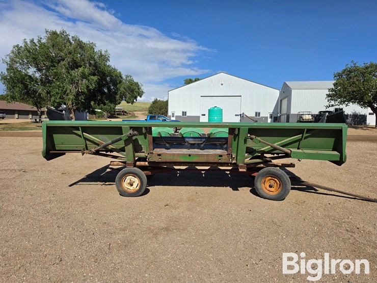 1981-john-deere-843-image-6