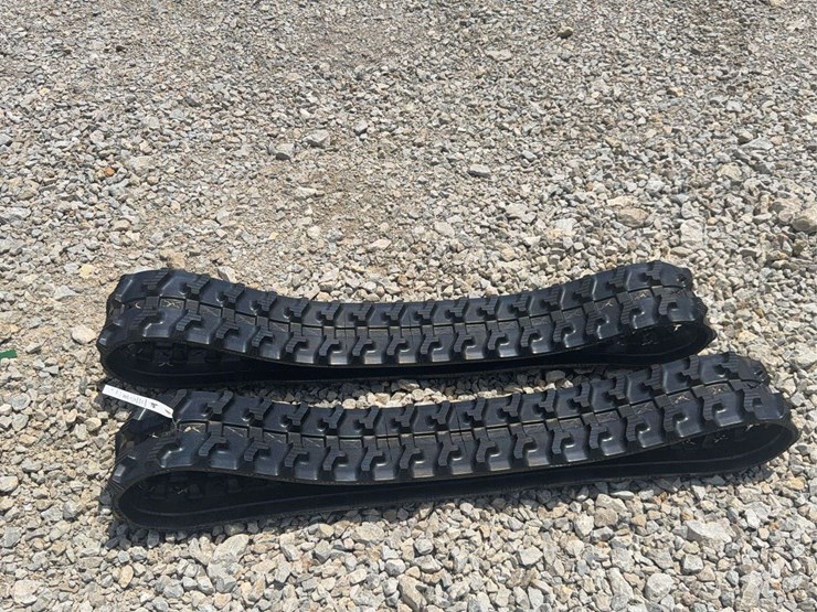 replacement-rubber-tracks-image-1
