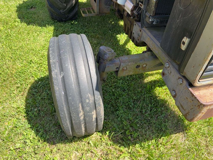 massey-ferguson-375-image-14