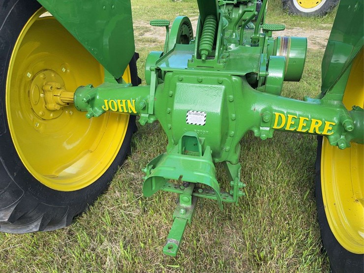 john-deere-model-b-image-5