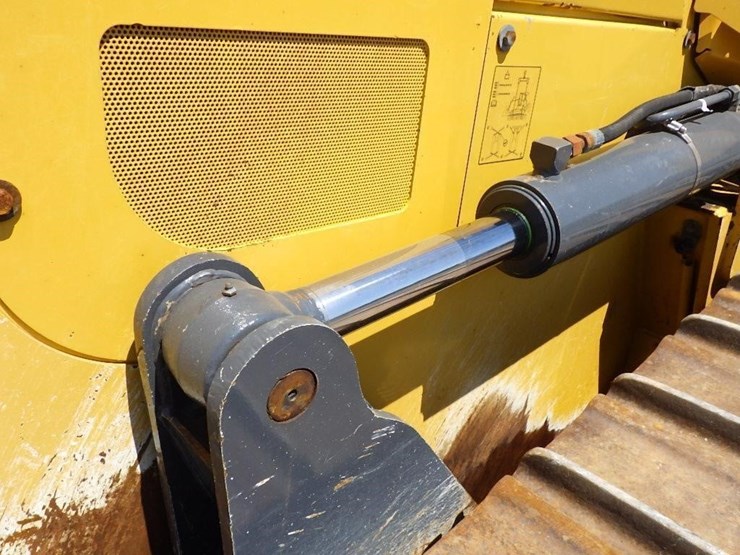 2016-deere-850k-image-13